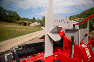 Lancman XTRA 21 Horizontalspalter auf Fahrwerk