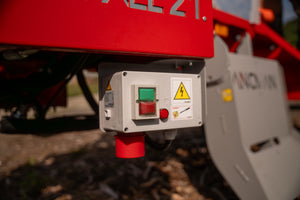 Lancman XLA 26 XTRA Horizontalspalter auf Fahrwerk