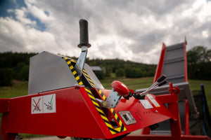 Lancman SAF-X-CUT 707 Wippkreissäge mit Förderband